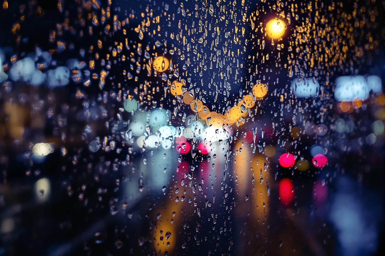 雨天的拍摄:如何捕捉潮湿的情绪